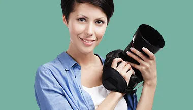 Maya Thomas <i>Photographer</i>